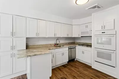 112 Ivy Lane, Long Beach, NY 11561 - Photo 11