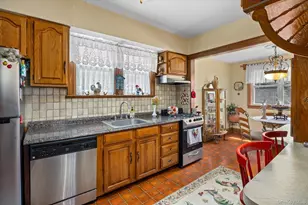 32-21 168th St, Flushing, NY 11358 - Photo 11