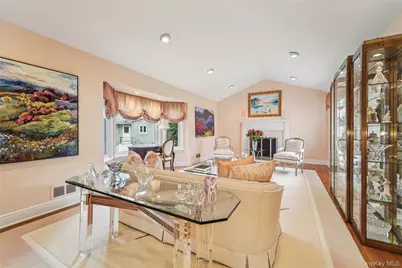6 Robins Roost, Rye Brook, NY 10573 - Photo 3