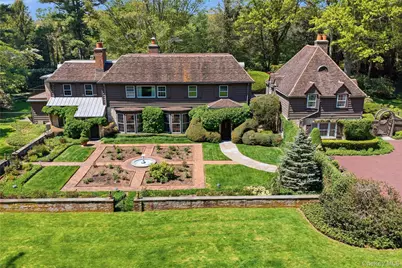 285 Piping Rock Road, Locust Valley, NY 11560 - Photo 1