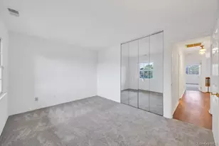 162 Southgate Cir, Massapequa Park, NY 11762 - Photo 33