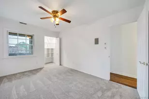 162 Southgate Cir, Massapequa Park, NY 11762 - Photo 31
