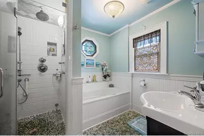 27-25 168th Street, Flushing, NY 11358 - Photo 13