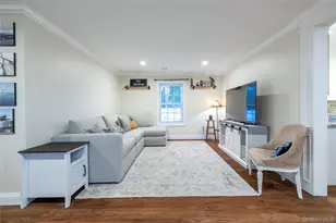 675 N Erie Ave, Lindenhurst, NY 11757 - Photo 13