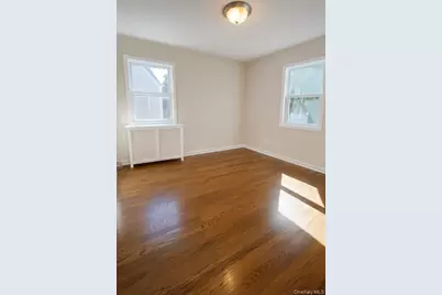 29 Avon Road, Hewlett, NY 11557 - Photo 13
