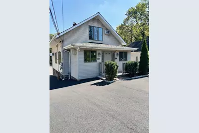 282 N Middletown Road, Pearl River, NY 10965 - Photo 1