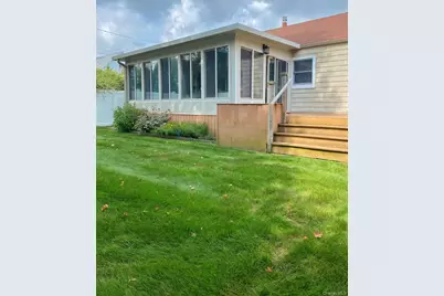 19 Stewart Street, Plainview, NY 11803 - Photo 19