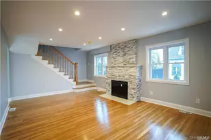 85 Franklin Ave, Lynbrook, NY 11563 - Photo 5