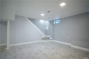85 Franklin Ave, Lynbrook, NY 11563 - Photo 11