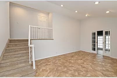 4 Ida Lane, North Babylon, NY 11703 - Photo 7