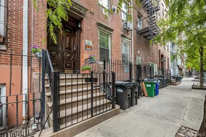 271 E 7th Street #5, New York, NY 10009 - Photo 1