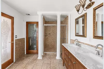 19 Hamilton Place, Lake Grove, NY 11755 - Photo 23