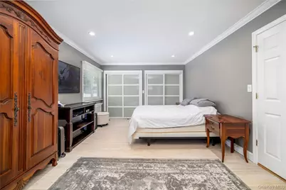 140 Baltimore Avenue, Massapequa, NY 11758 - Photo 9