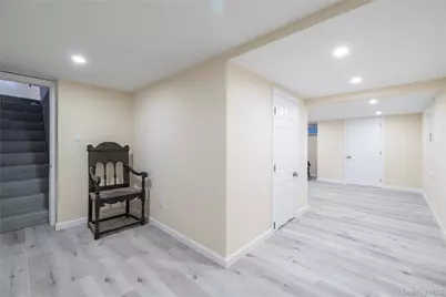 140 Baltimore Avenue, Massapequa, NY 11758 - Photo 23