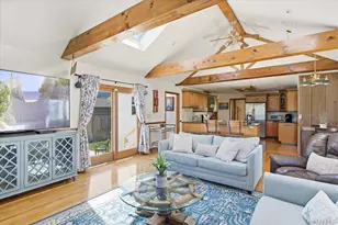 16 High Meadow Ln, Jamesport, NY 11901 - Photo 7
