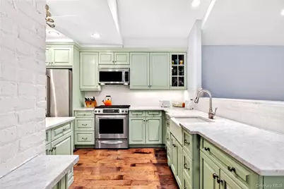 2 Van Buren Street, Port Washington, NY 11050 - Photo 15