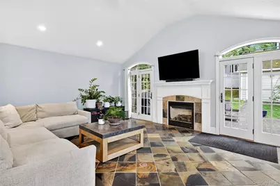 2 Van Buren Street, Port Washington, NY 11050 - Photo 9