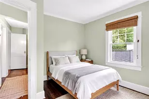 2 Van Buren St, Port Washington, NY 11050 - Photo 19