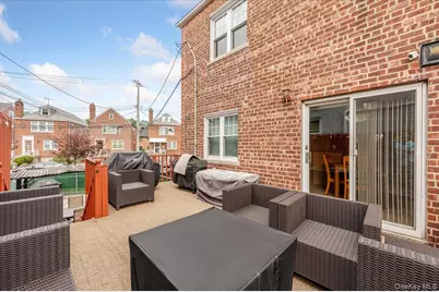 2015 Narragansett Avenue, Bronx, NY 10461 - Photo 23