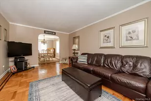 2015 Narragansett Ave, Bronx, NY 10461 - Photo 5