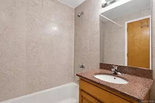 142-25 37th Ave, Flushing, NY 11354 - Photo 7