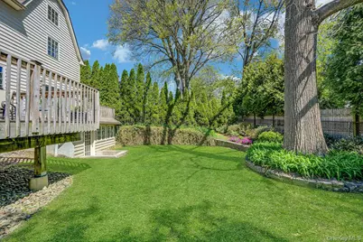 209 Glendale Road, Scarsdale, NY 10583 - Photo 41