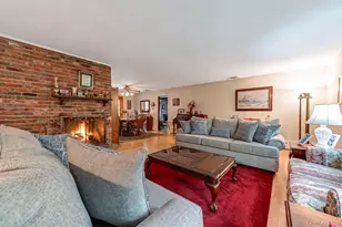 118 Harbor Rd, Saint James, NY 11780 - Photo 3