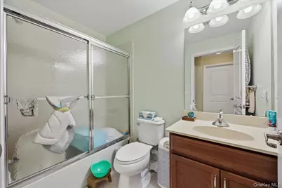 1707 Hawthorn Way, New Windsor, NY 12553 - Photo 21