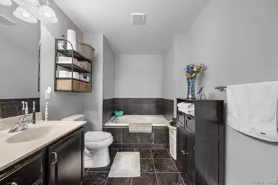 1707 Hawthorn Way, New Windsor, NY 12553 - Photo 29