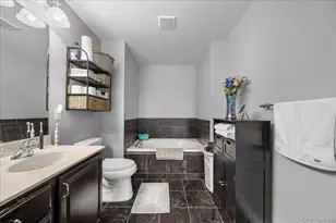 1707 Hawthorn Way, New Windsor, NY 12553 - Photo 29