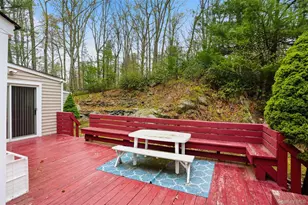 136 N Shore Dr, Wurtsboro, NY 12790 - Photo 29