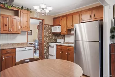 136 N Shore Drive, Wurtsboro, NY 12790 - Photo 13