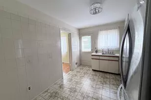 40 Town House Dr, Massapequa Park, NY 11762 - Photo 17