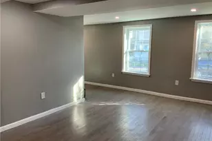 754 Broadway, Newburgh, NY 12550 - Photo 5