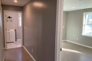 754 Broadway, Newburgh, NY 12550 - Photo 13