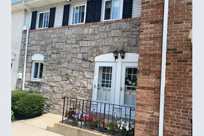 348 Dawson Lane, Jericho, NY 11753 - Photo 1