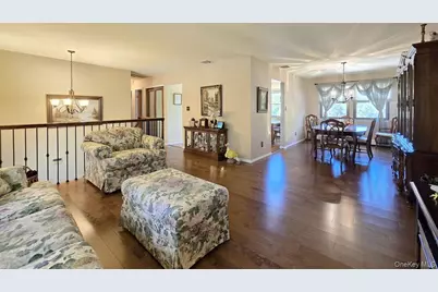 76 Webster Avenue, Ronkonkoma, NY 11779 - Photo 7