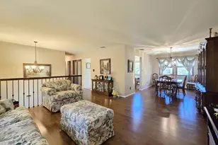 76 Webster Ave, Ronkonkoma, NY 11779 - Photo 7