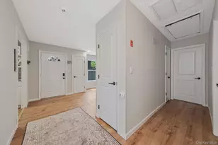 5 Oakwood Ave, Port Jefferson Station, NY 11776 - Photo 17