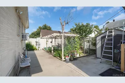 222-26 93rd Avenue, Queens Village, NY 11428 - Photo 3