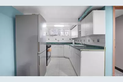 222-26 93rd Avenue, Queens Village, NY 11428 - Photo 15