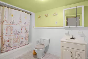 222-26 93rd Ave, Queens Village, NY 11428 - Photo 19