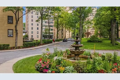 5 Fordham Hill Oval #10D, Bronx, NY 10468 - Photo 5