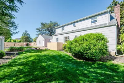 150 Burr Avenue, Northport, NY 11768 - Photo 29