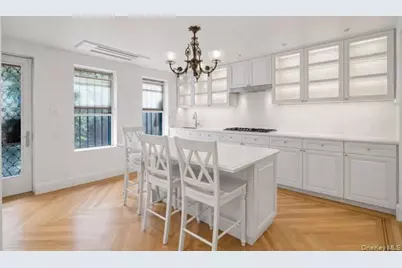 662 10th Street, Brooklyn, NY 11215 - Photo 21