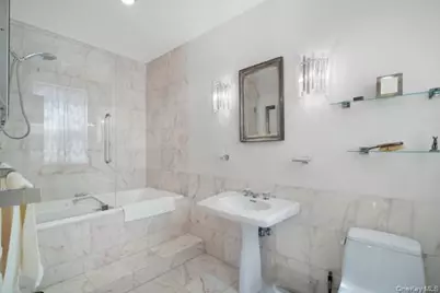 662 10th Street, Brooklyn, NY 11215 - Photo 19