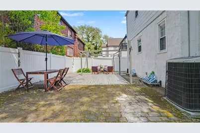 370 Summit Avenue, Mount Vernon, NY 10552 - Photo 25