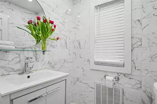 370 Summit Ave, Mount Vernon, NY 10552 - Photo 19