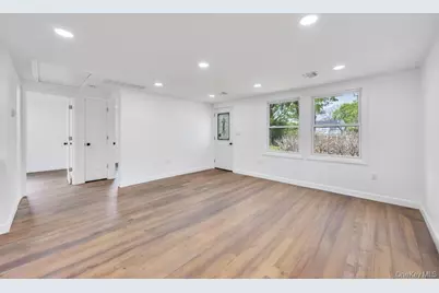 76 Commercial Boulevard, Central Islip, NY 11722 - Photo 3