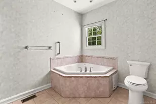 1 Daniels Wy, Bay Shore, NY 11706 - Photo 15